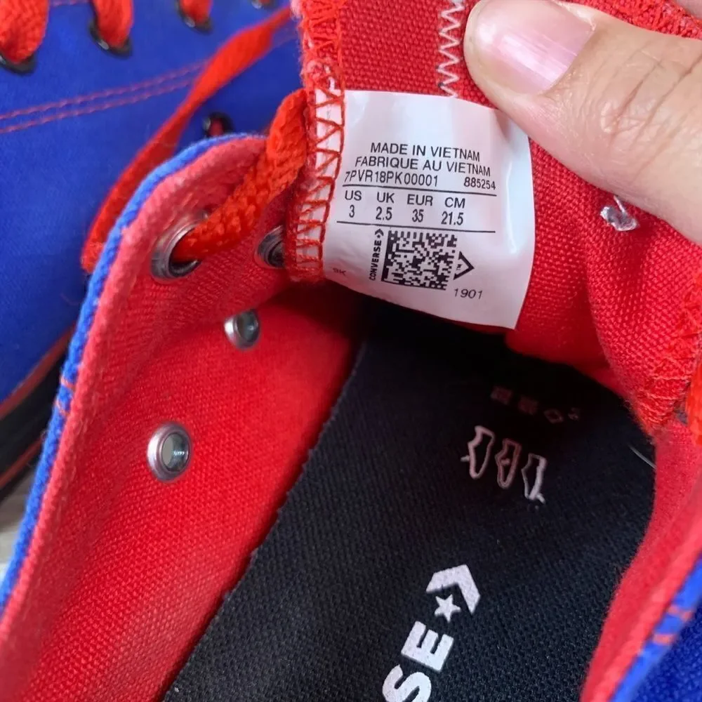 ‎Converse All Star blue and red sneakers
